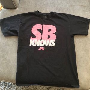 Nike SB Knows Tee